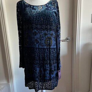 Gorgeous Halebob navy beaded tunic!